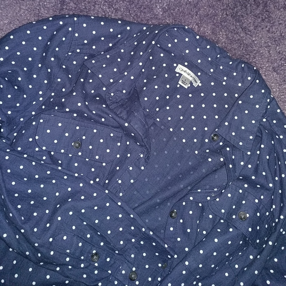 Croft & Barrow Blue Polka Dot Button Up